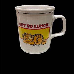 Vintage Garfield 'Out to Lunch' White Coffee Mug